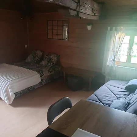 Independant Lejlighed Sigournais