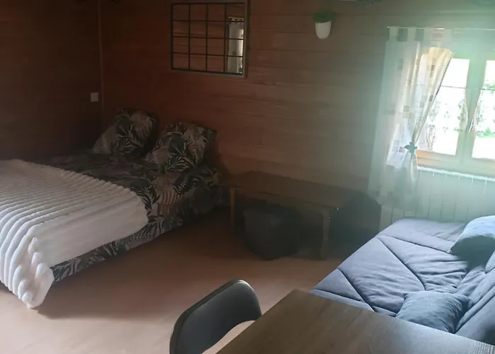 Independant شقة Sigournais